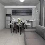 Metropole 2-Bed Retreat In Vibrant Rondebosch